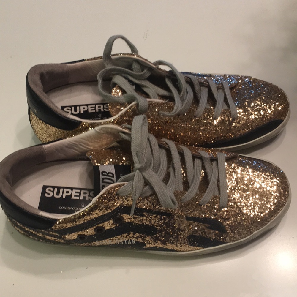 Golden Goose Superstars